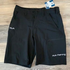 Men’s Huk black shorts